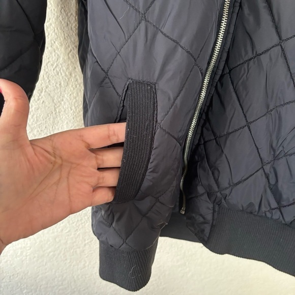 Kids puffer jacket Size 16/18 - Picture 4 of 7